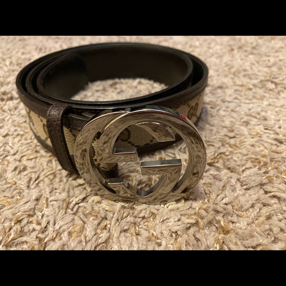 Gucci belt